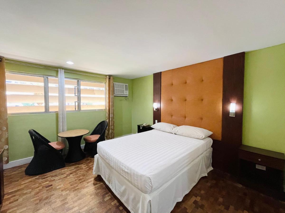 Maharajah Hotel Angeles Eksteriør bilde